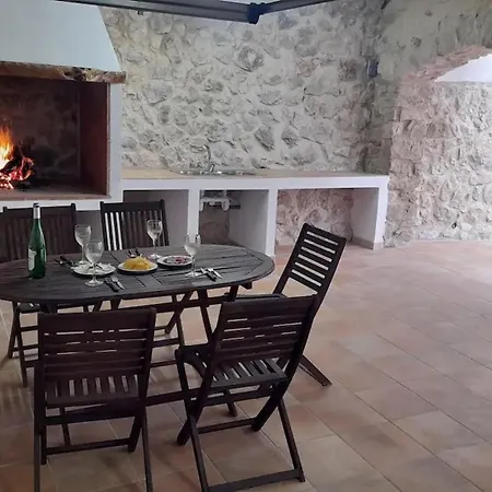 Ca's Pelut Villa *